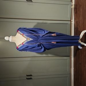 《 Pia Pauro 》 Neon Embroidered Caftan